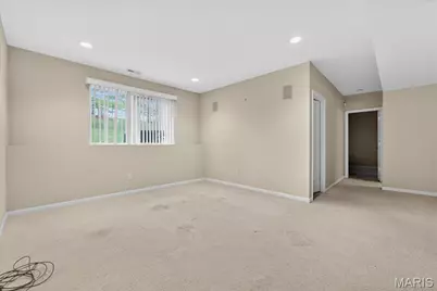 16816 Chesterfield Bluffs Circle, Chesterfield, MO 63005 - Photo 21