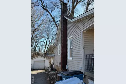 9034 Argyle Avenue, Saint Louis, MO 63114 - Photo 3
