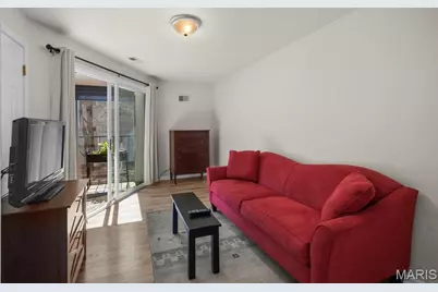 4570 Laclede Avenue #205, Saint Louis, MO 63108 - Photo 33