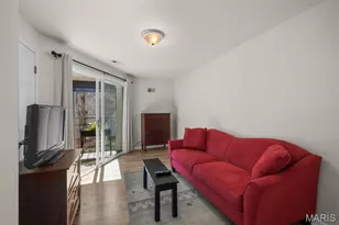 4570 Laclede Ave, Saint Louis, MO 63108 - Photo 33