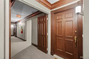 4570 Laclede Ave, Saint Louis, MO 63108 - Photo 9