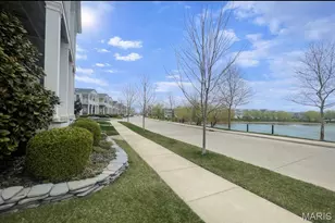 6142 Suntan Dr, Saint Charles, MO 63301 - Photo 7