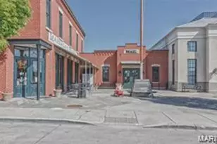 6142 Suntan Dr, Saint Charles, MO 63301 - Photo 29