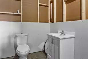 910 Blackberry Ln, Perryville, MO 63775 - Photo 29