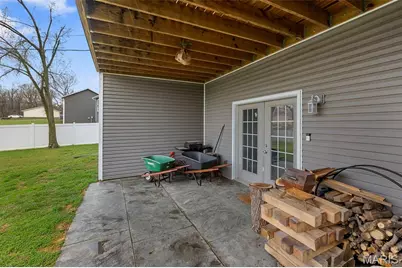 910 Blackberry Lane, Perryville, MO 63775 - Photo 9