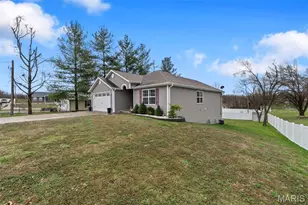 910 Blackberry Ln, Perryville, MO 63775 - Photo 3