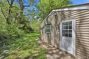 703 Cunniff Pl, Ferguson, MO 63135 - Photo 9