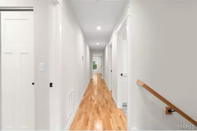 2620 Lyle Avenue, Maplewood, MO 63143 - Photo 17