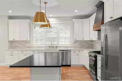 2620 Lyle Avenue, Maplewood, MO 63143 - Photo 9