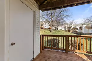 1436 Peacock Ln, Saint Louis, MO 63144 - Photo 31