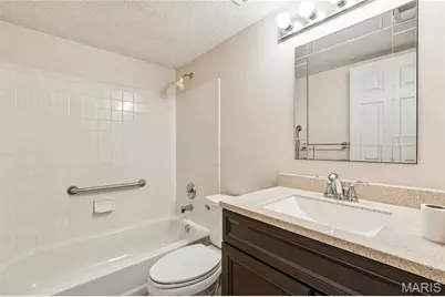 3402 Country Stone Manor Drive #E, Valley Park, MO 63088 - Photo 17