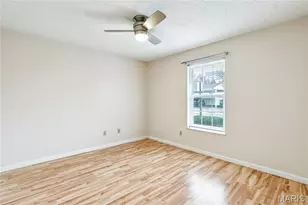 3402 Country Stone Manor Dr, Valley Park, MO 63088 - Photo 15