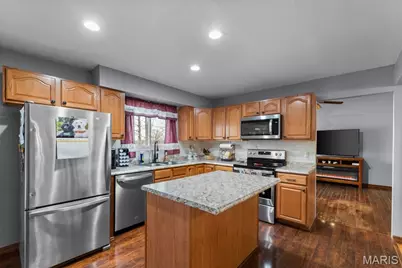 5048 Flintwood Drive, Saint Louis, MO 63129 - Photo 5