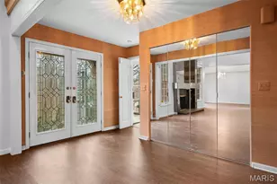 330 Morristown Ct, Chesterfield, MO 63017 - Photo 5