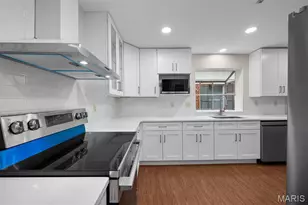 330 Morristown Ct, Chesterfield, MO 63017 - Photo 15