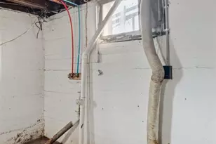 8937 Edna St, Saint Louis, MO 63147 - Photo 15