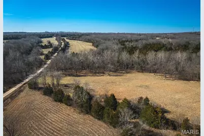 11373 Thunder Ridge Road, Richwoods, MO 63071 - Photo 13