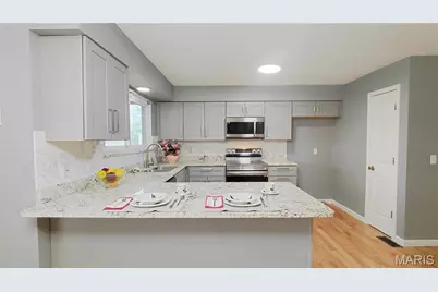 331 Carriage Trail Court, O'Fallon, MO 63368 - Photo 5