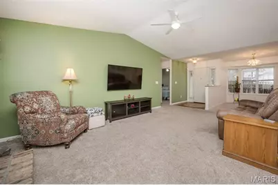 2211 Castlegate Drive, Imperial, MO 63052 - Photo 7