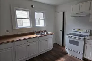 420 Scenic Dr, Saint Louis, MO 63137 - Photo 7