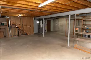 9757 Croftwood Dr, Saint Louis, MO 63123 - Photo 27