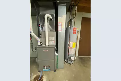 9757 Croftwood Drive, Saint Louis, MO 63123 - Photo 29