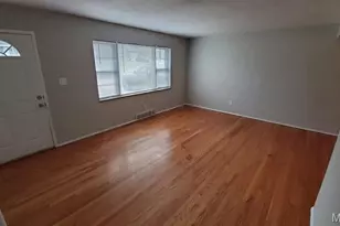 1133 Fain Dr, Saint Louis, MO 63125 - Photo 7