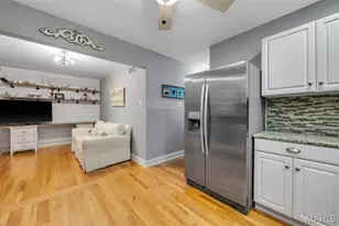 6430 Sutherland Ave, Saint Louis, MO 63109 - Photo 19