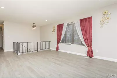 2345 Derhake Road, Florissant, MO 63033 - Photo 3
