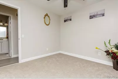 2345 Derhake Road, Florissant, MO 63033 - Photo 23