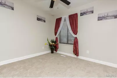 2345 Derhake Road, Florissant, MO 63033 - Photo 23