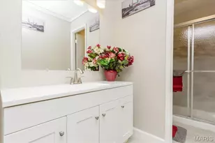 2345 Derhake Rd, Florissant, MO 63033 - Photo 5