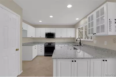 32 Hickory Valley Court, Wildwood, MO 63011 - Photo 9