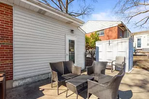 4343 Kay Ln, Saint Louis, MO 63123 - Photo 3