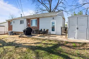 4343 Kay Ln, Saint Louis, MO 63123 - Photo 37
