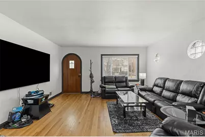 4981 Pernod Avenue, Saint Louis, MO 63139 - Photo 3