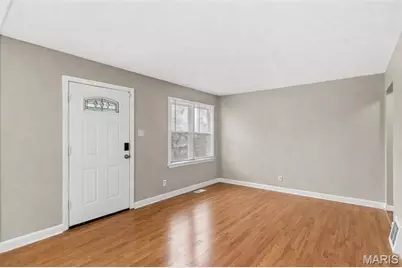 195 Saint Luke Drive, Florissant, MO 63031 - Photo 3