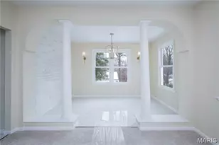 7824 Rosedale Dr, Saint Louis, MO 63121 - Photo 7