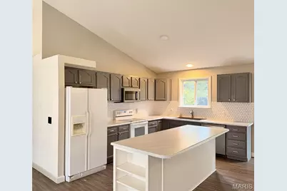 2309 W Squire Road, Lake Sherwood, MO 63357 - Photo 5