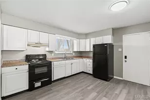 1710 Kay Dr, Florissant, MO 63031 - Photo 7