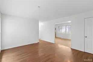 10229 Edgefield Dr, Castle Point, MO 63136 - Photo 3