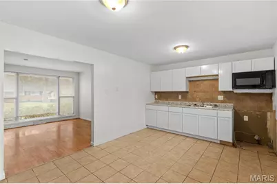 10229 Edgefield Drive, Castle Point, MO 63136 - Photo 7