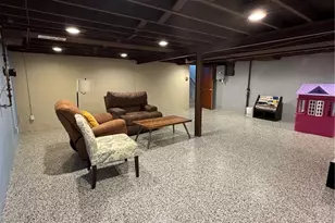 7 Bromley Dr, Ferguson, MO 63135 - Photo 19