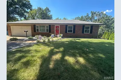 7 Bromley Drive, Ferguson, MO 63135 - Photo 3