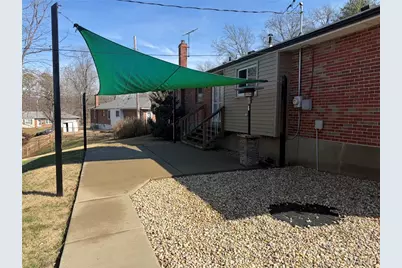 7 Bromley Drive, Ferguson, MO 63135 - Photo 31