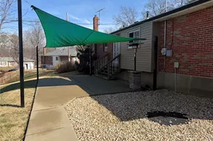 7 Bromley Dr, Ferguson, MO 63135 - Photo 31