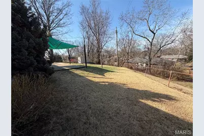 7 Bromley Drive, Ferguson, MO 63135 - Photo 29
