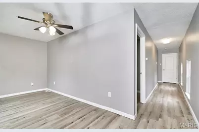 900 N Elm Avenue, Webster Groves, MO 63119 - Photo 3