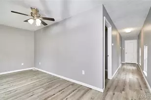 900 N Elm Ave, Webster Groves, MO 63119 - Photo 3