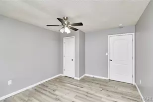 900 N Elm Ave, Webster Groves, MO 63119 - Photo 5